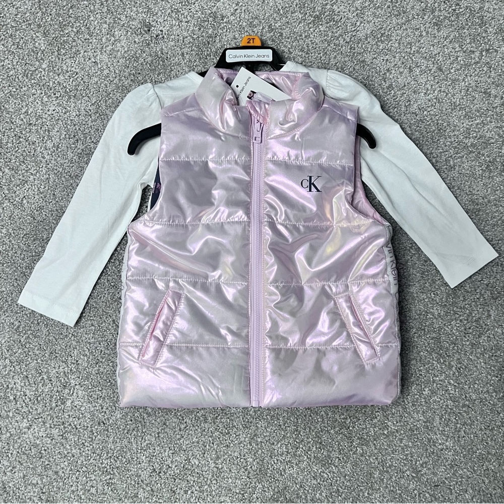 NWT! Calvin Klein girls three piece outfit